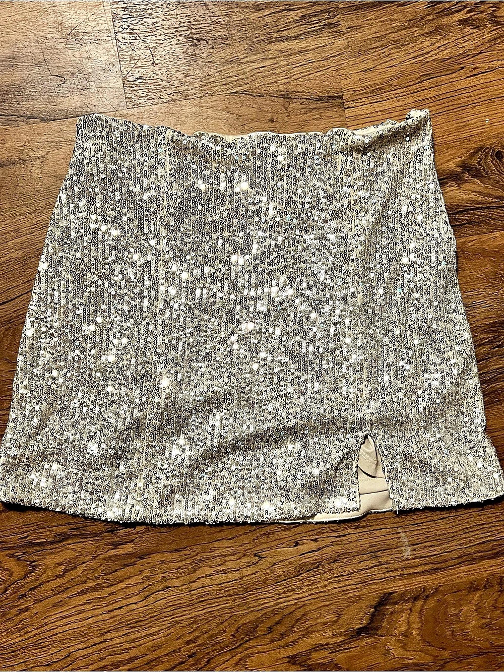 Rewind Sequin Mini Skirt in Silver Size Medium